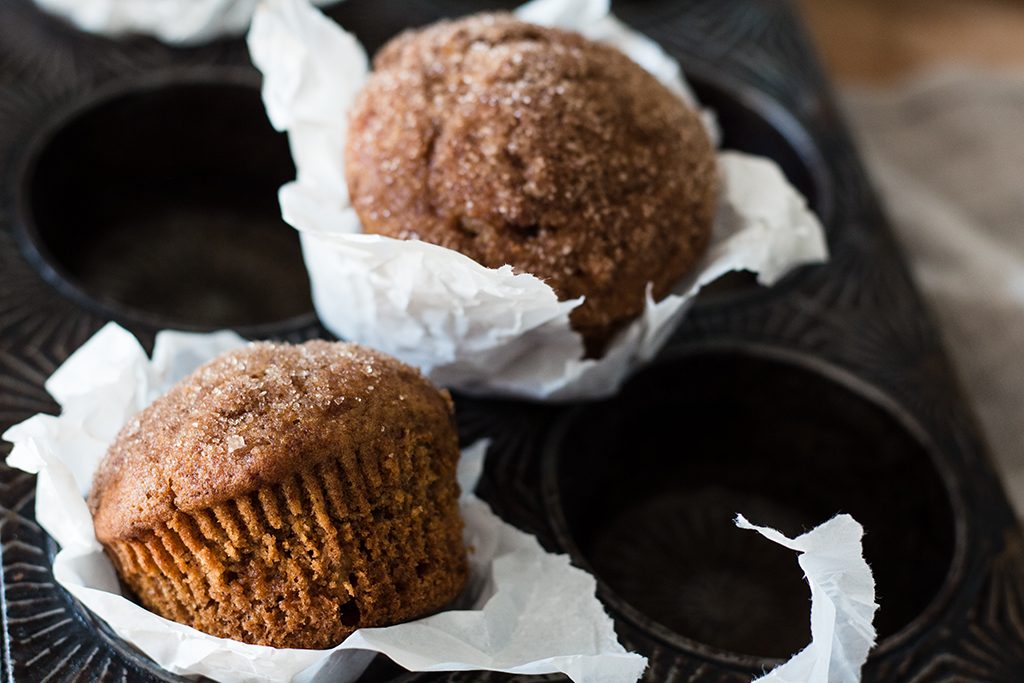 Apfelmus-Muffins mit Mandeln und Pecannüssen – Culirena