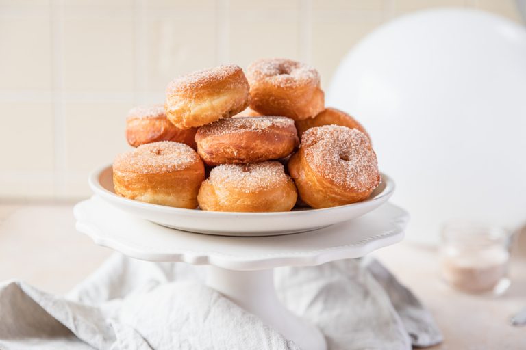 Mini-Donuts mit Zucker und Zimt – Culirena